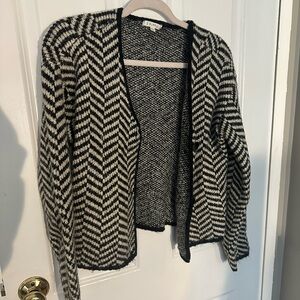 Black and White Chevron Women's Sweater